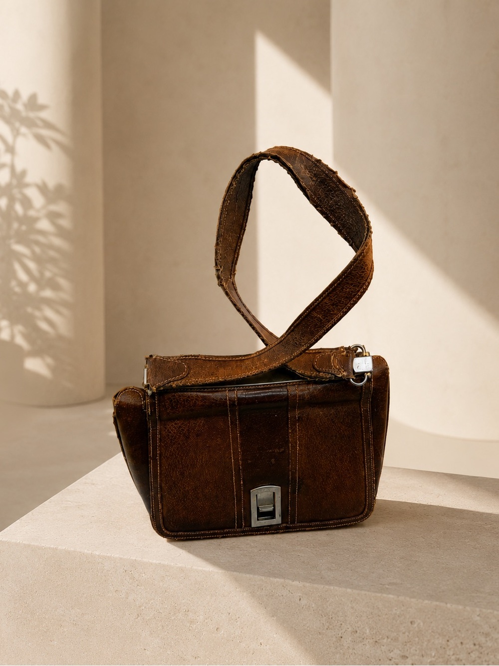 Gucci Vintage Canvas & Brown Leather Shoulder Tote Bag - Imperfect Bag 👀 - Picture 15 of 15